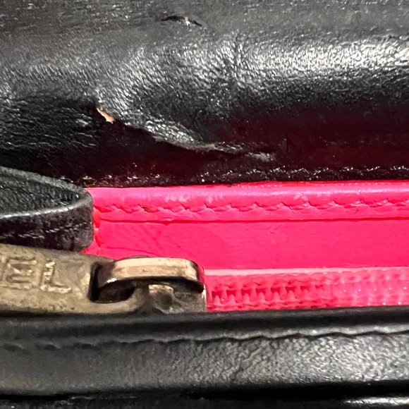 Chanel Quilted Cambon Compact Wallet - Vintage - Picture 8 of 13